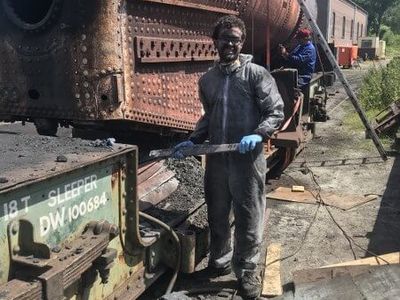With all the testing complete, Jack was the lucky one who volunteered to clean out the tubes and firebox before removing the grate and then clearing the ash. He got a bit dirty!